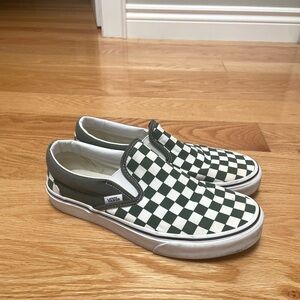 Vans Checkered Classic Slip-ons